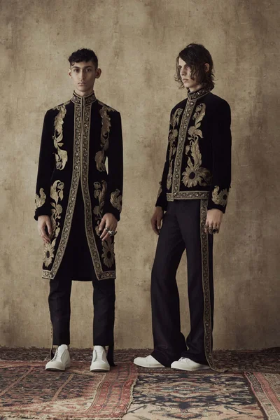 Look 23